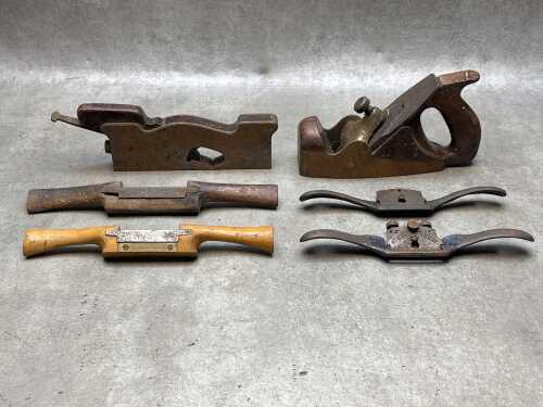 Hand planes including Norris No.5 and No.7 shoulder plane, Record spokeshave, etc