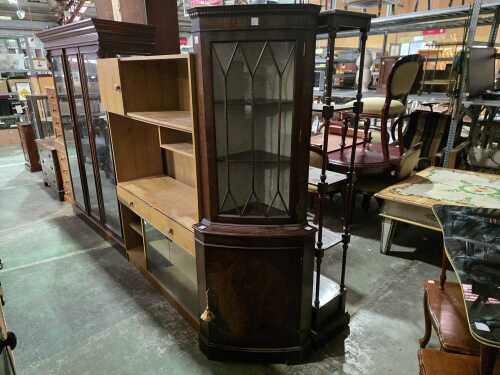 Georgian style flame mahogany corner display cabinet