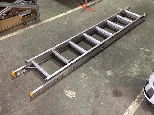 Gorilla industrial aluminium extension ladder