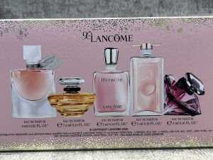 Group of perfumes - 4