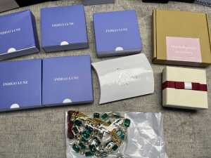 Group of Women's jewellery - 4
