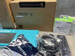 Group of tech - 3