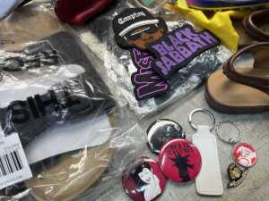 Group of Women's accessories - 5