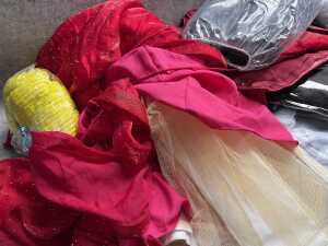 Group of assorted clothing & accessories - 2