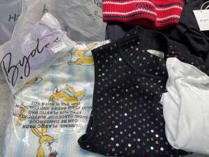 Group of Women's clothing size S - 4