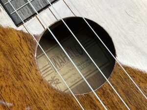 Mahalo Ukulele - 2