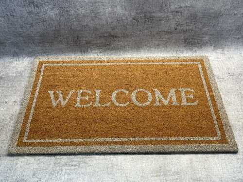 Door Mates Welcome door mat