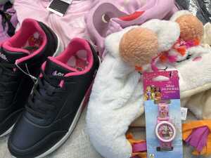 Group of girls clothing size 4-6 - 5