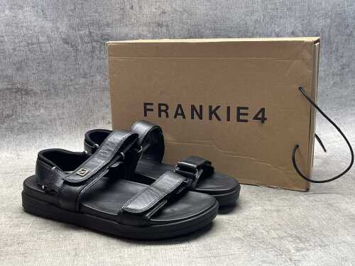 Frankie4 Rome sandals size US 10 Women's