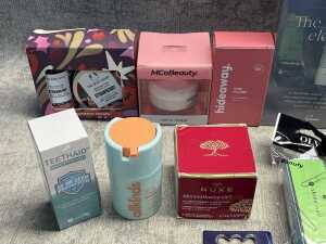 Group of beauty products - 2