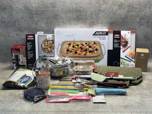 Group of homewares