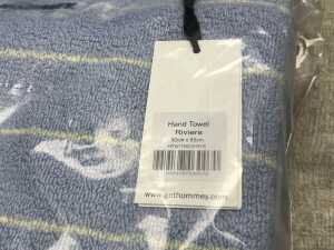 Two Hommey hand towels and bath mat - 4