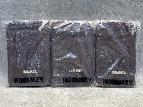 Three Hommey pillowcase pairs