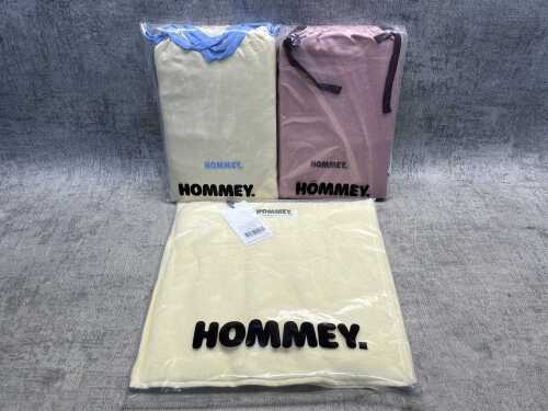 Two Hommey pillowcase pairs & two face washers