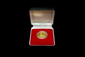 1987 Australian $200 0.9167 gold proof coin, 10 grams - 3