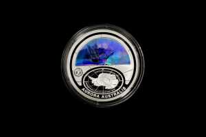 2009 Aurora Australis $5 0.999 silver proof coin, 36.31 grams