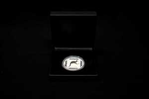 2013 Australian Road Signs Series Kangaroo $1 0.999 silver frosted uncirculated coin, 1 troy ounce - 3