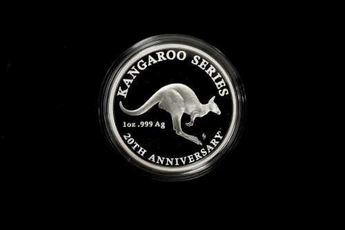 2013 Kangaroo Series $1 0.999 silver proof coin, 1 troy ounce