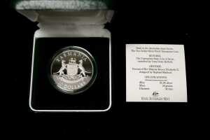 Two coins, One 0.925 silver and one 0.999 silver, total 31.66 grams - 3