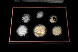 Two 2015 and 2006 Royal Australian Mint six-coin proof sets - 2