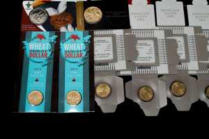 Group of collectable coins - 4