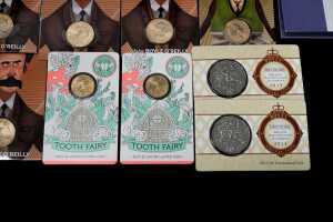 Group of assorted collectable coins - 4