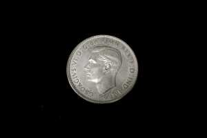 Two Australian silver Crowns - 3
