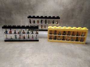 LEGO Minifigures and stands