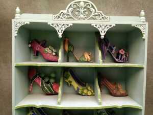 Willow Hall Flowers of the Month stand and shoe ornaments - 2