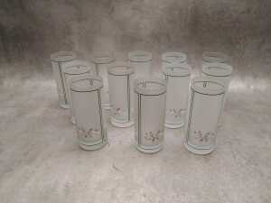 Johnson Brothers 'Eternal Beau' glassware, including jugs - 2