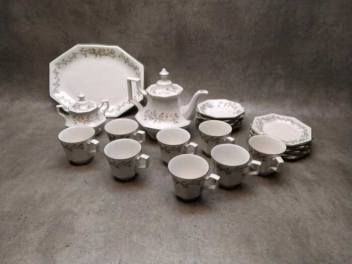 Johnson Brothers 'Eternal Beau' ceramic tea setting