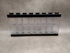 LEGO Minifigure black and yellow display cases, some minifigures included - 5