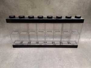 LEGO Minifigure black and yellow display cases, some minifigures included - 5