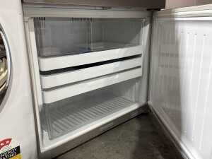 Fisher & Paykel E522B 519L fridge freezer - 4
