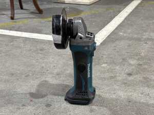 Makita circular saw and angle grinder - 4