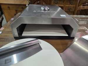Firebox BBQ Pizza Oven with Wiltshire accessories - 3