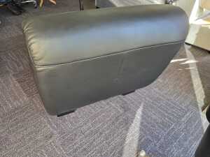 Black leather chaise lounge - 4