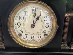 Antique Sessions black lacquer mantel clock - 2