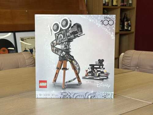 LEGO Disney Walt Disney Tribute Camera set, sealed