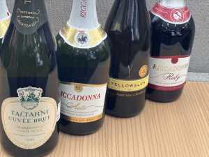 Mixed sparkling wine, seven bottles - 3