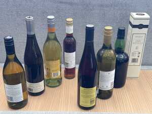 Mixed wine and fortified wine, eight bottles - 4