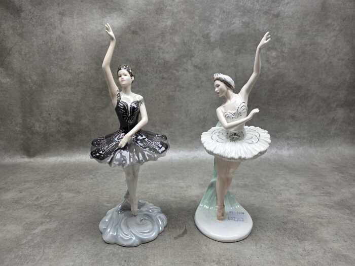 Two Coalport limited edition porcelain ballerina figures