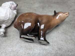 Two Royal Doulton porcelain animal figures, A/F - 6