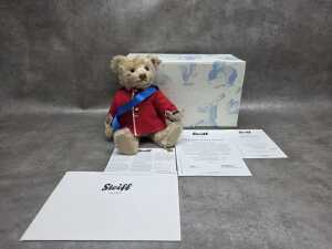 Steiff Prince William teddy bear - 2