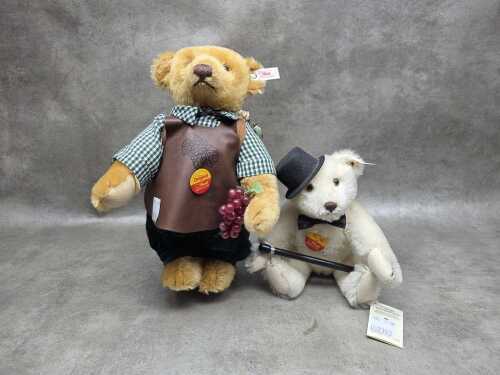 Two Steiff teddy bears