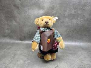 Two Steiff teddy bears - 2