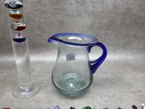 Hand-blown glass swizzle sticks together with a Galileo thermometer - 3