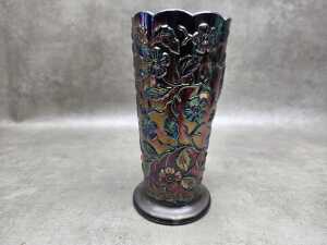 Fenton 'Peacock Garden' vase in amethyst - 3