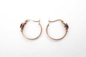 A pair of synthetic ruby and diamond hoops in 9 carat yellow gold - 4