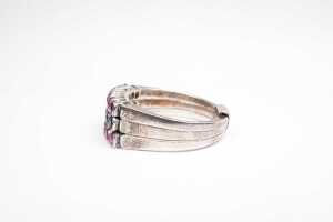 A ruby and sapphire three ring set in sterling silver - 3